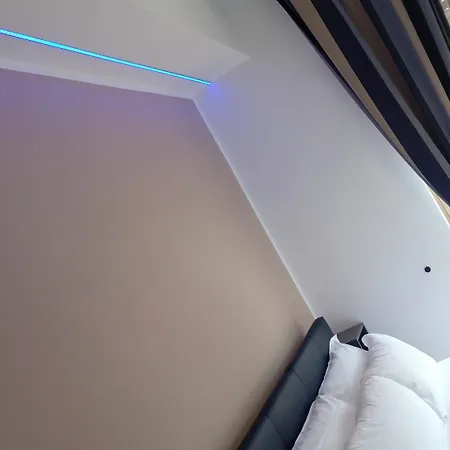 Hotel Marina Sky 8 Deluxe 3*